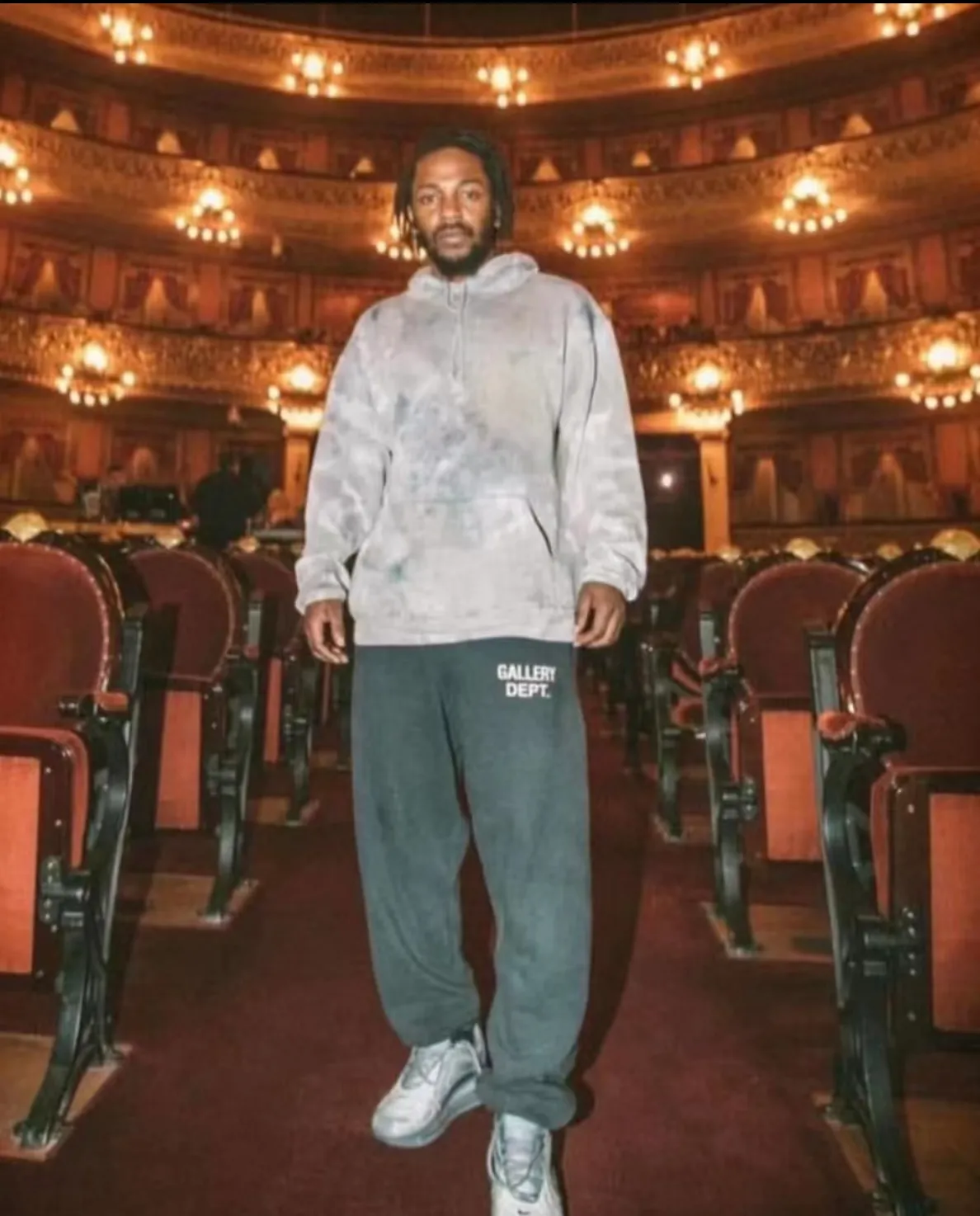 Gallery Dept. English Logo Sweat Pant English Basic Logo Sweat Pant Vintage Washed Trousers Washed Black S-XL ⚠️Note: The genuine product is not black and the color is navy blue. Don’t buy the wrong one!